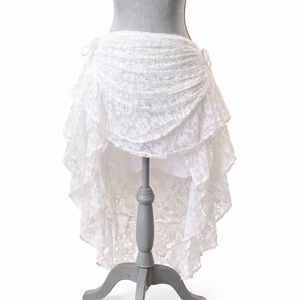 The Pirate Dressing White Lace Ruffle High-Low Skirt XXL